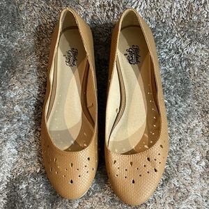 NWOB- Faded Glory Classic Ballet Flats